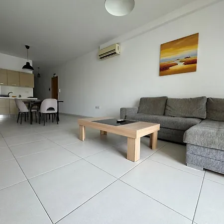 Διαμέρισμα Bayview Seafront 4a