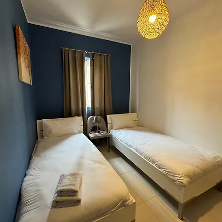 Bayview Seafront 4a * Saint Julian's